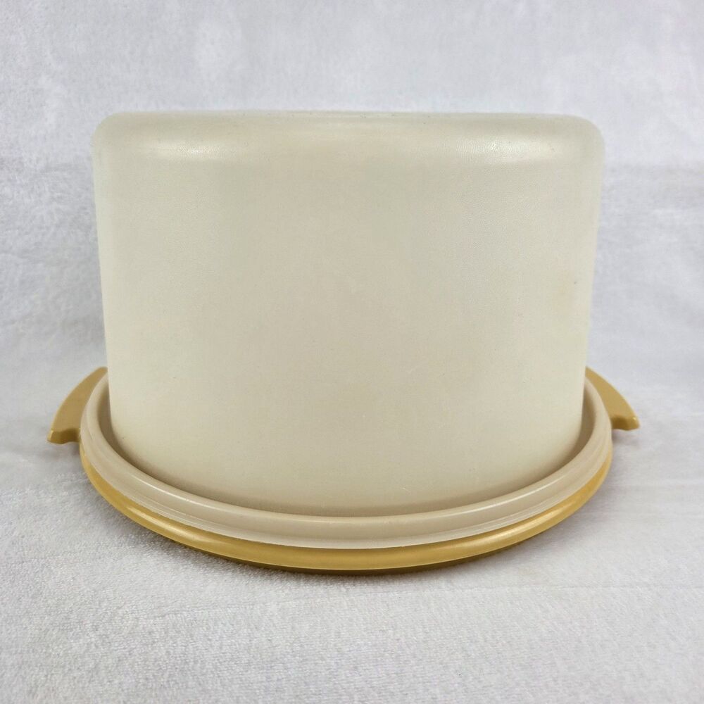 Tupperware Cream and Tan Cake Keeper